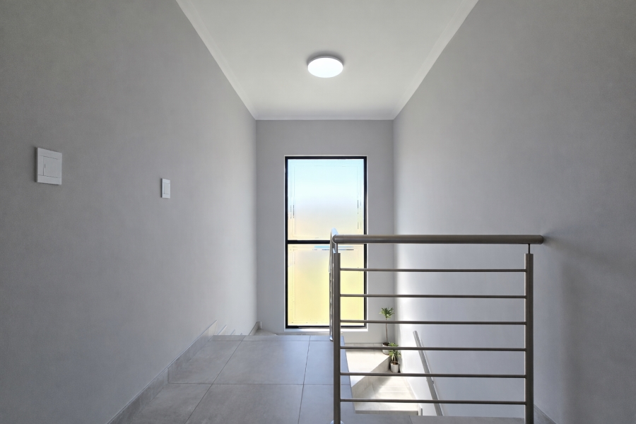 3 Bedroom Property for Sale in Everglades Estate North West